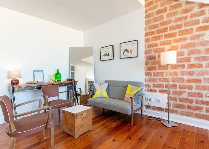 Amidst The Rooftops Of 公寓 Lisboa